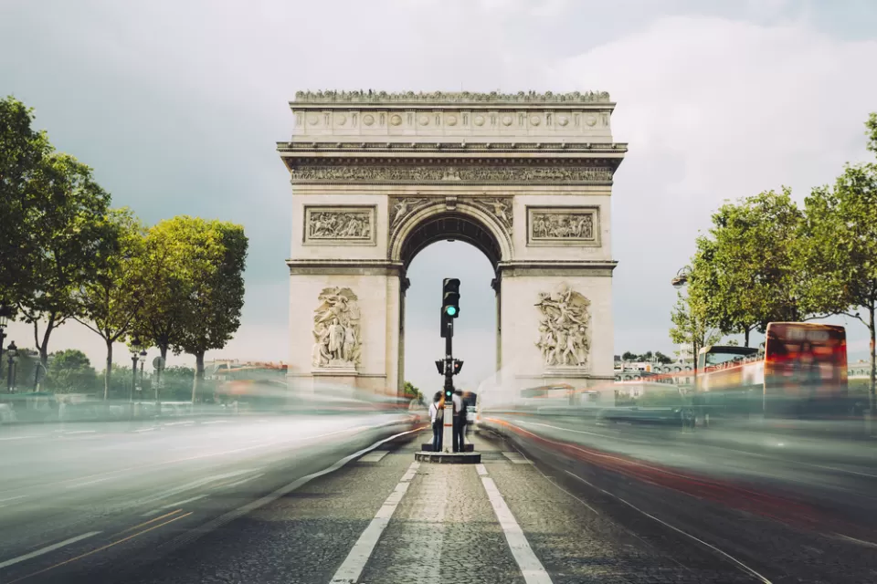 Champs-Elysees